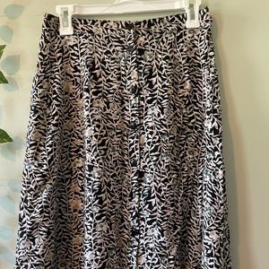Midi skirt, black